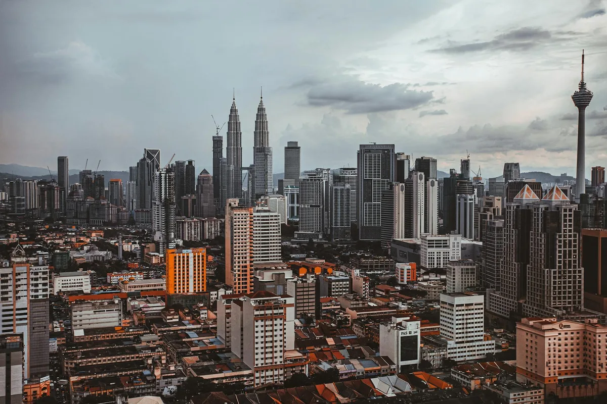 Sole proprietor vs Sdn Bhd comparison for Malaysian ecommerce sellers